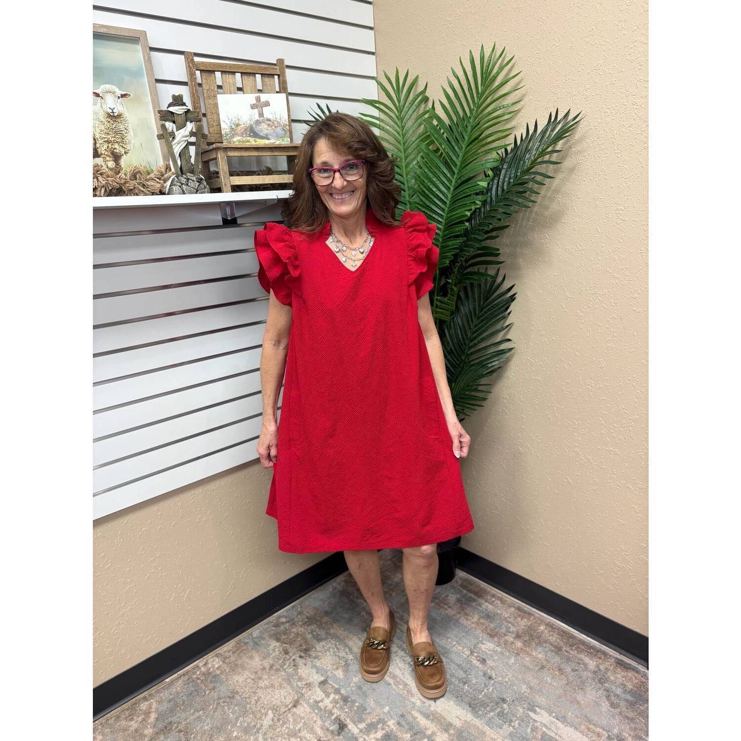 New Umgee Seersucker Ruffle Shift Dress In Red